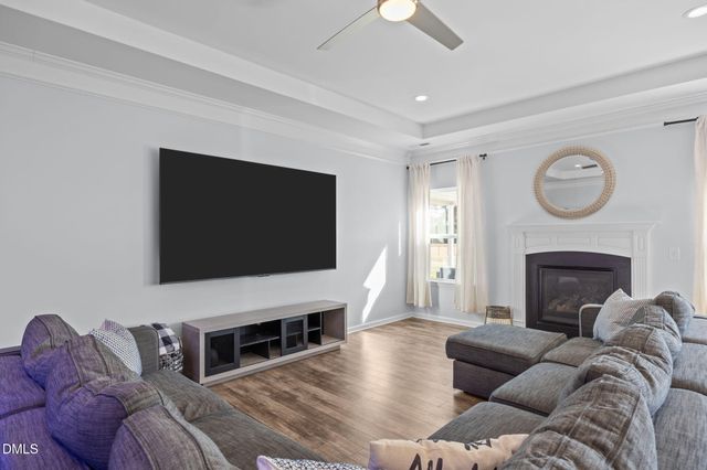 343 Highland Rhodes Drive, Clayton, NC 27520