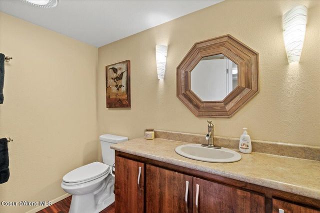 3570 E Tobler RD, UNIT B8, Hayden, ID 83835