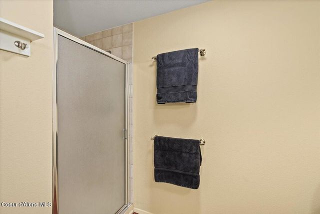 3570 E Tobler RD, UNIT B8, Hayden, ID 83835