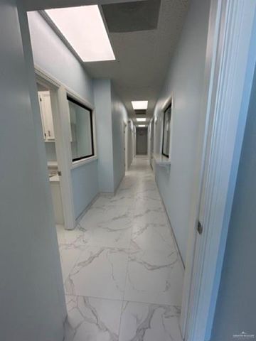 713 Savannah Avenue, Mcallen, TX 78503