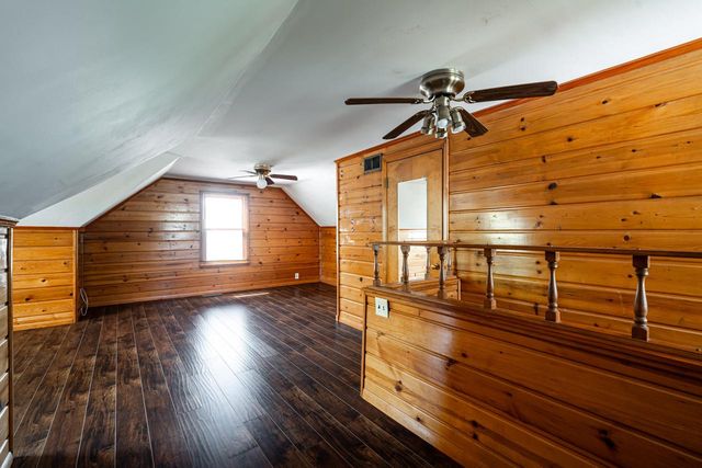 1302 Tripoli AVENUE, Milwaukee, WI 53207