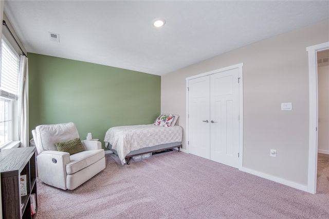 330 William Dr, Plum Boro, PA 15239