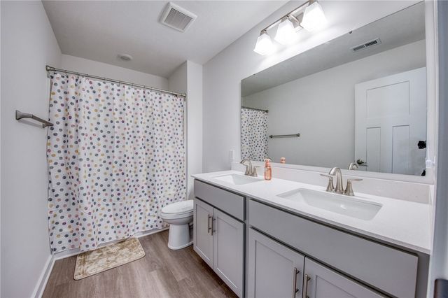 330 William Dr, Plum Boro, PA 15239