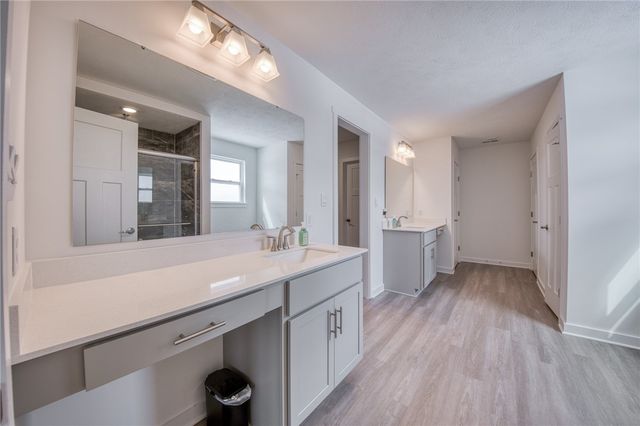 330 William Dr, Plum Boro, PA 15239