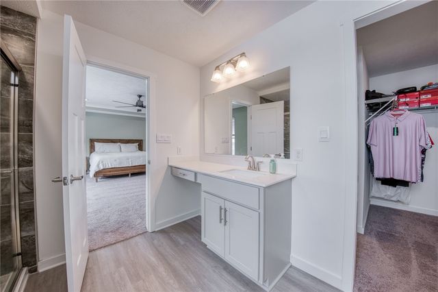 330 William Dr, Plum Boro, PA 15239