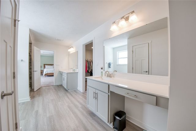 330 William Dr, Plum Boro, PA 15239