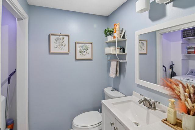1555 Bodwell Rd Unit 37, Manchester, NH 03109