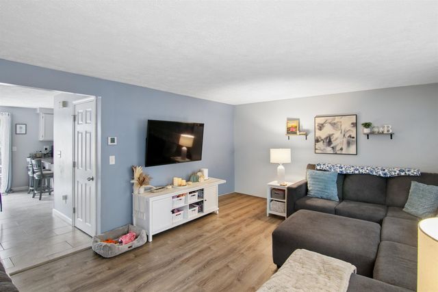 1555 Bodwell Rd Unit 37, Manchester, NH 03109