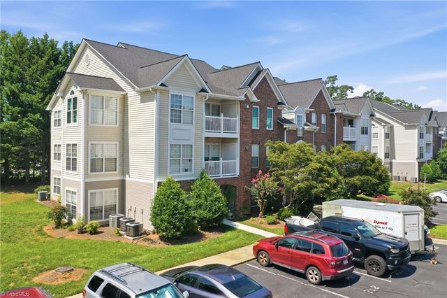 2221 Delaney Drive, Burlington, NC 27215