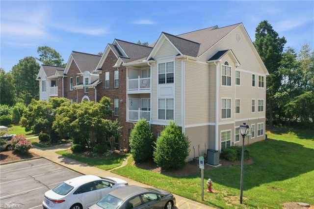 2221 Delaney Drive, Burlington, NC 27215