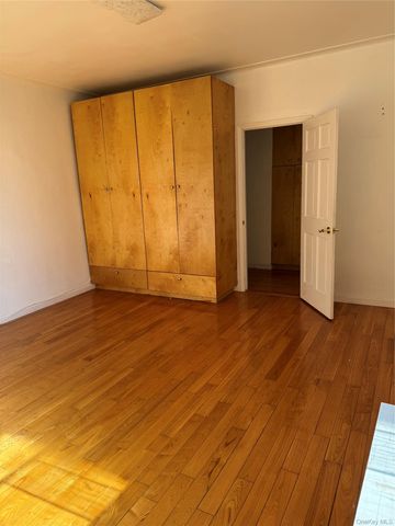 2925 Matthews Avenue 6H, Bronx, NY 10467