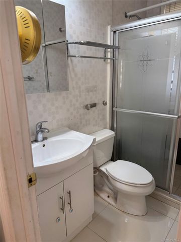 2925 Matthews Avenue 6H, Bronx, NY 10467