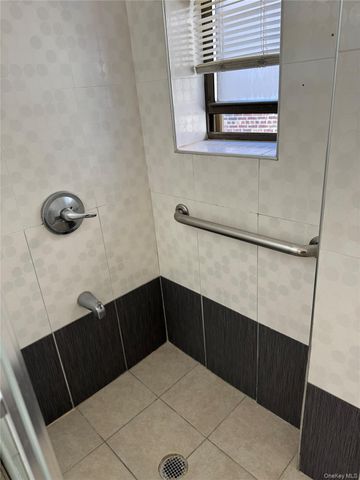 2925 Matthews Avenue 6H, Bronx, NY 10467