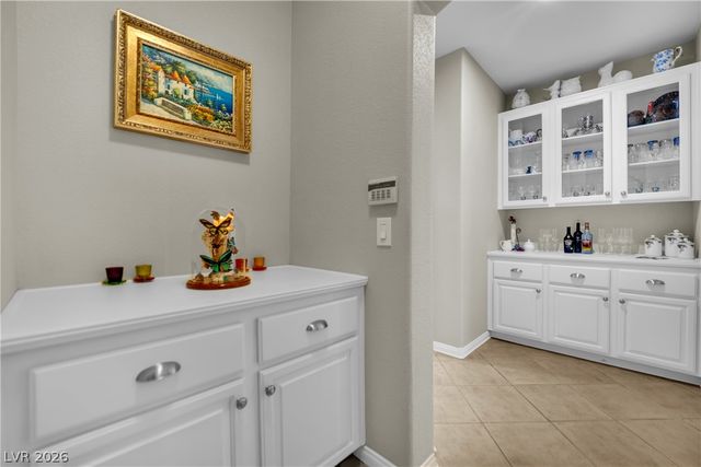 8905 Goldstone Avenue, Las Vegas, NV 89143
