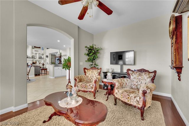 8905 Goldstone Avenue, Las Vegas, NV 89143