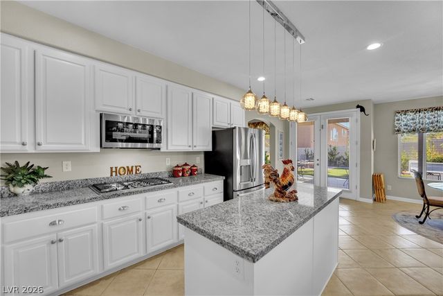 8905 Goldstone Avenue, Las Vegas, NV 89143