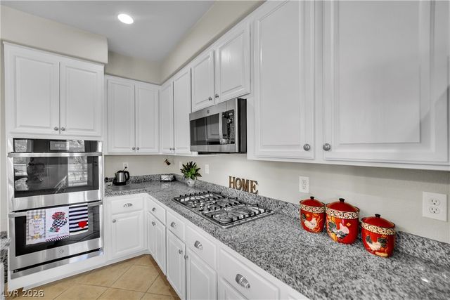 8905 Goldstone Avenue, Las Vegas, NV 89143