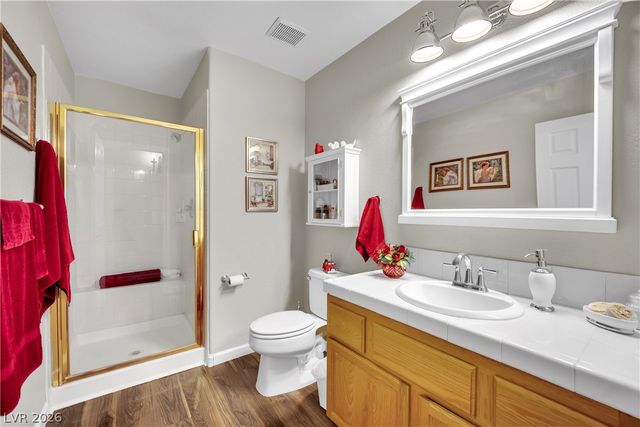 8905 Goldstone Avenue, Las Vegas, NV 89143