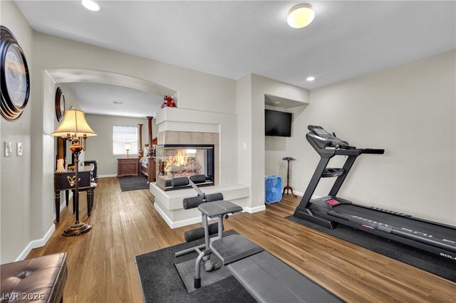 8905 Goldstone Avenue, Las Vegas, NV 89143
