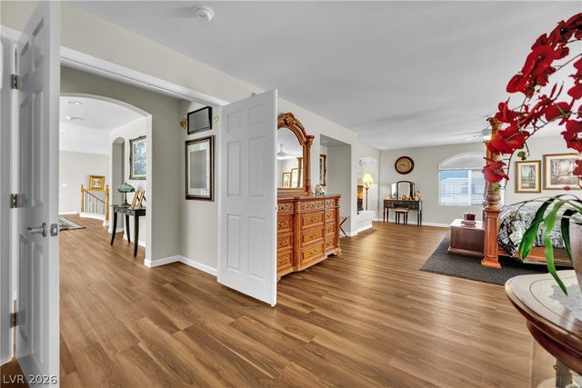8905 Goldstone Avenue, Las Vegas, NV 89143