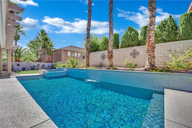 8905 Goldstone Avenue, Las Vegas, NV 89143