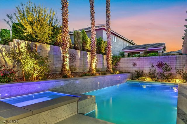 8905 Goldstone Avenue, Las Vegas, NV 89143