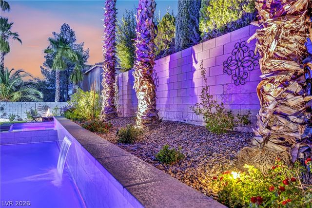 8905 Goldstone Avenue, Las Vegas, NV 89143