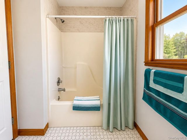 126 Jackson Avenue, New Windsor, NY 12553
