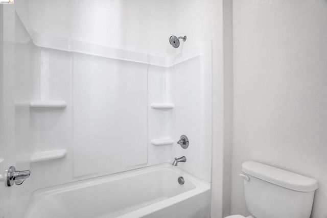 2404 Indigo Dr, Fairfield, CA 94533