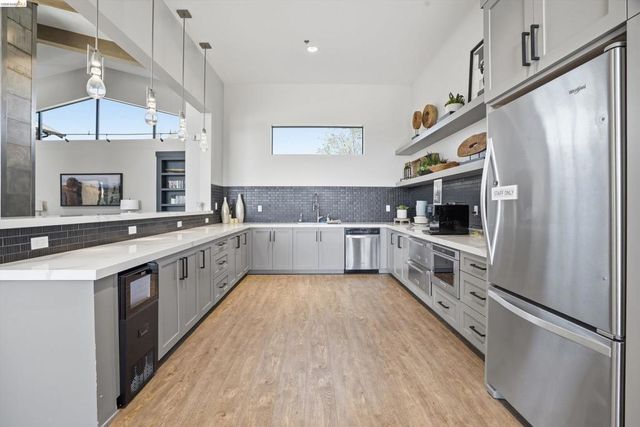 2404 Indigo Dr, Fairfield, CA 94533