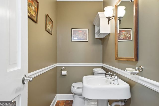 6041 Antebellum Drive, Stone Mountain, GA 30087