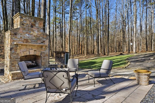 6041 Antebellum Drive, Stone Mountain, GA 30087