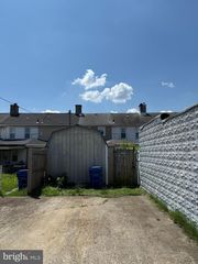 6552 PARNELL AVE, Baltimore, MD 21222
