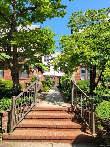 215-05 43rd. Ave B, Bayside, NY 11361