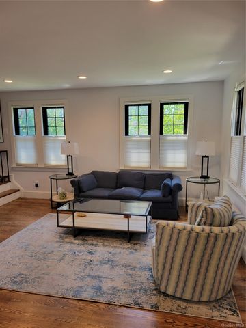215-05 43rd. Ave B, Bayside, NY 11361