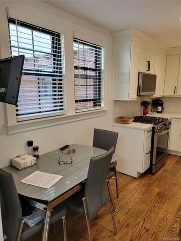 215-05 43rd. Ave B, Bayside, NY 11361