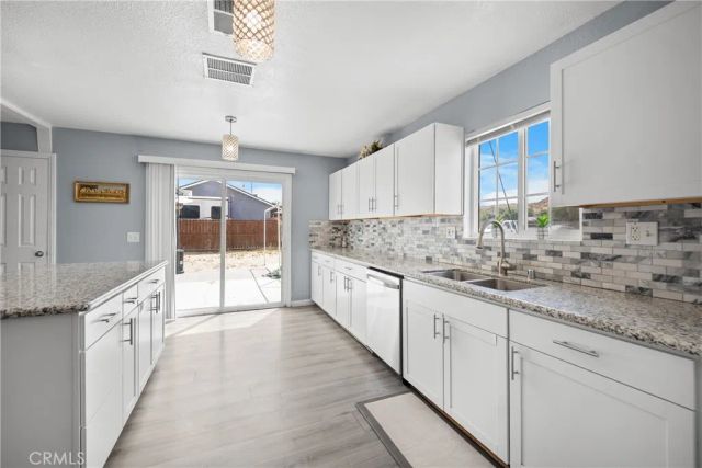 17152 Schollview Avenue, Palmdale, CA 93591