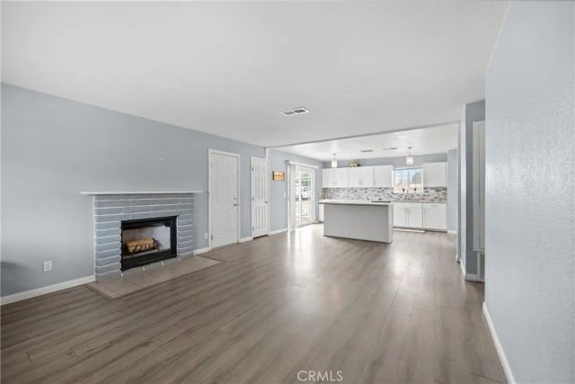 17152 Schollview Avenue, Palmdale, CA 93591