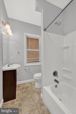 3909 RIDGEWOOD AVE, Baltimore, MD 21215