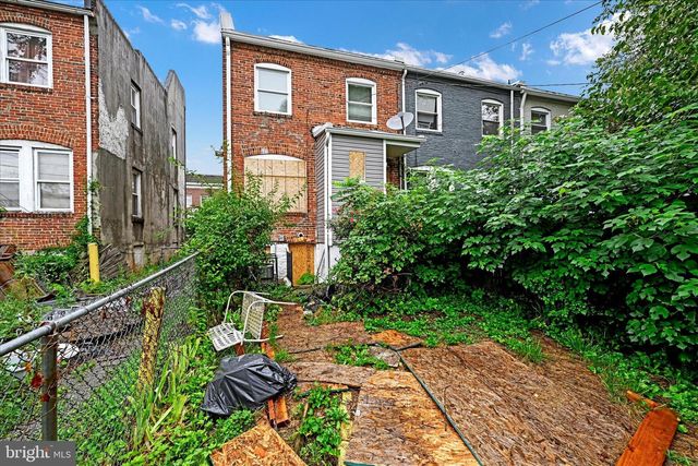 3909 RIDGEWOOD AVE, Baltimore, MD 21215