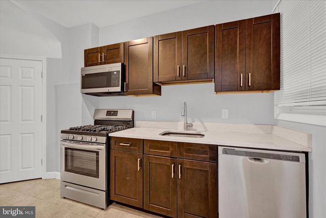 3909 RIDGEWOOD AVE, Baltimore, MD 21215
