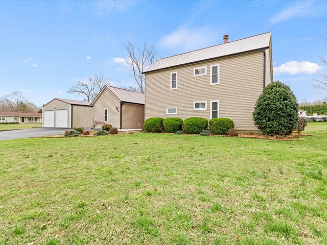 96 Maple Dr, Winchester, TN 37398