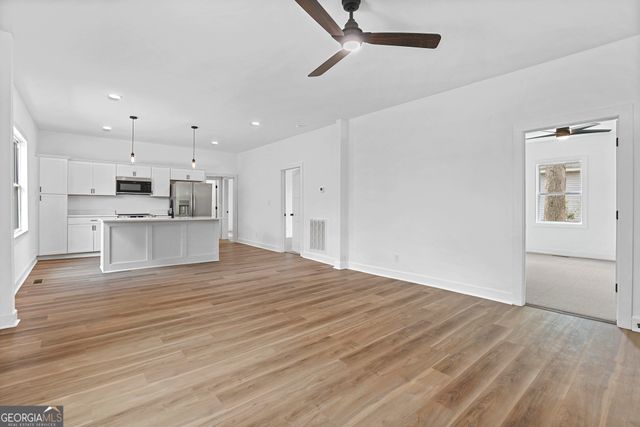 107 Green Avenue, Hogansville, GA 30230