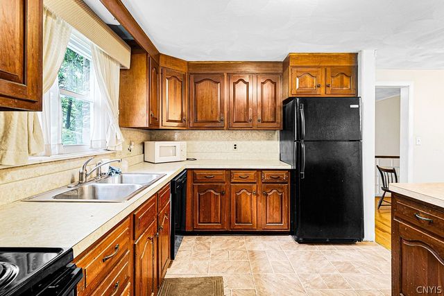 1729 Sherman Drive, New Hartford, NY 13413