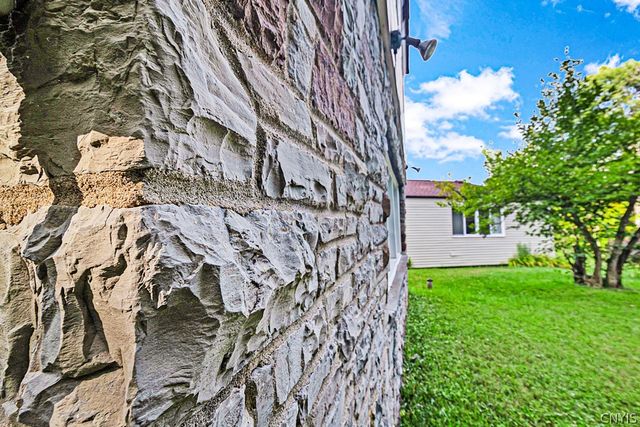 1729 Sherman Drive, New Hartford, NY 13413