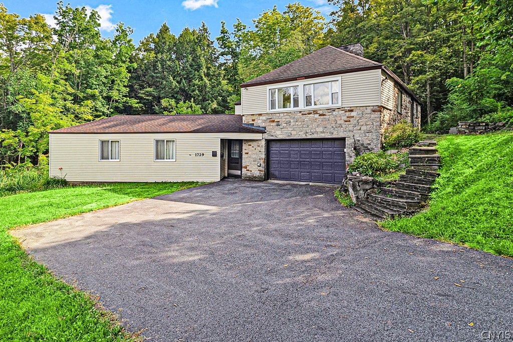 1729 Sherman Drive, New Hartford, NY 13413