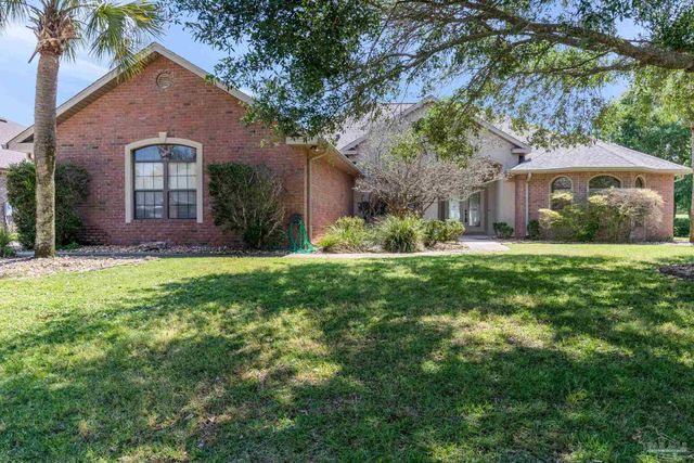 2858 Pga Blvd, Navarre, FL 32566