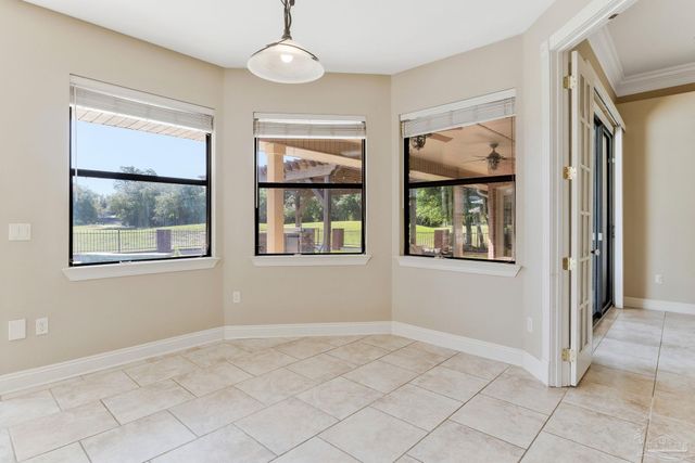 2858 Pga Blvd, Navarre, FL 32566