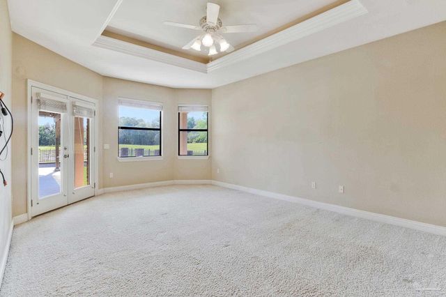 2858 Pga Blvd, Navarre, FL 32566