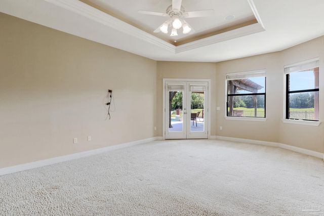 2858 Pga Blvd, Navarre, FL 32566